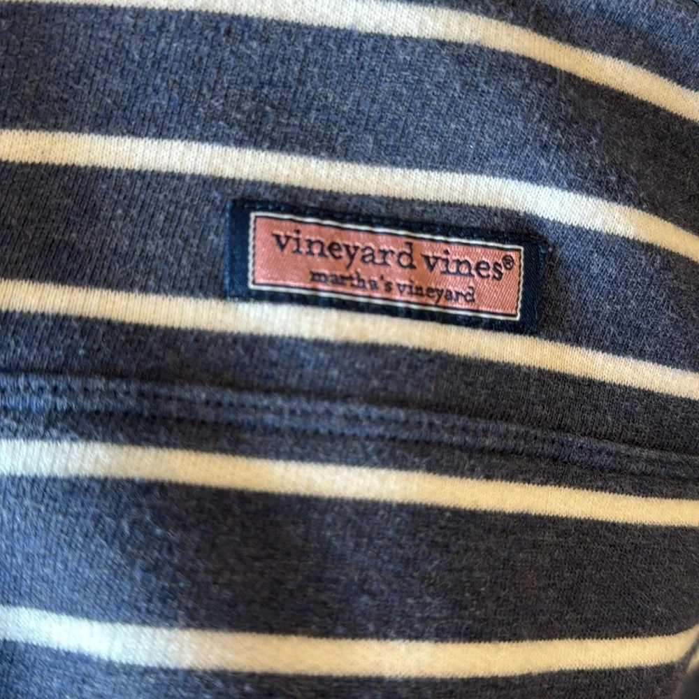 Vineyard Vines Navy and Cream Striped Hoodie. - Picture 2 of 8